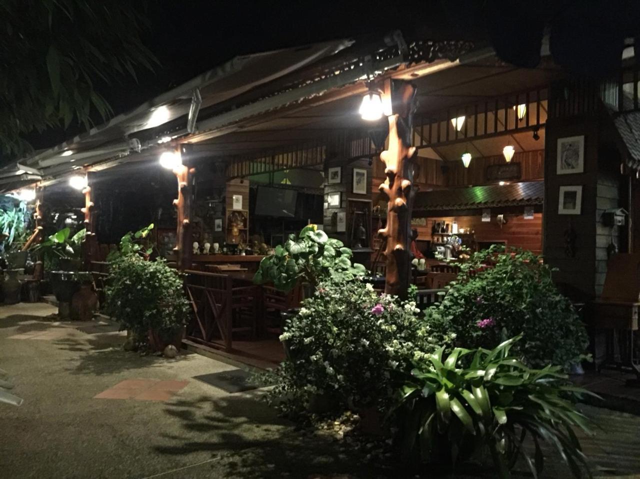 Baan Vanida Garden Resort Karon Екстериор снимка